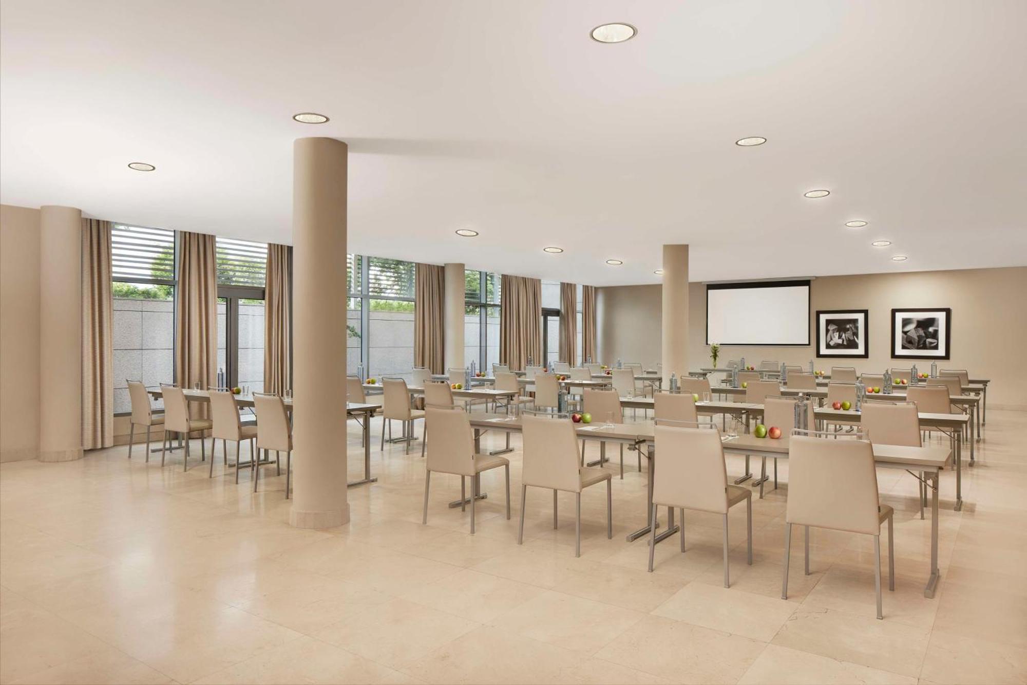 Nh Alcorcon Hotel Kültér fotó