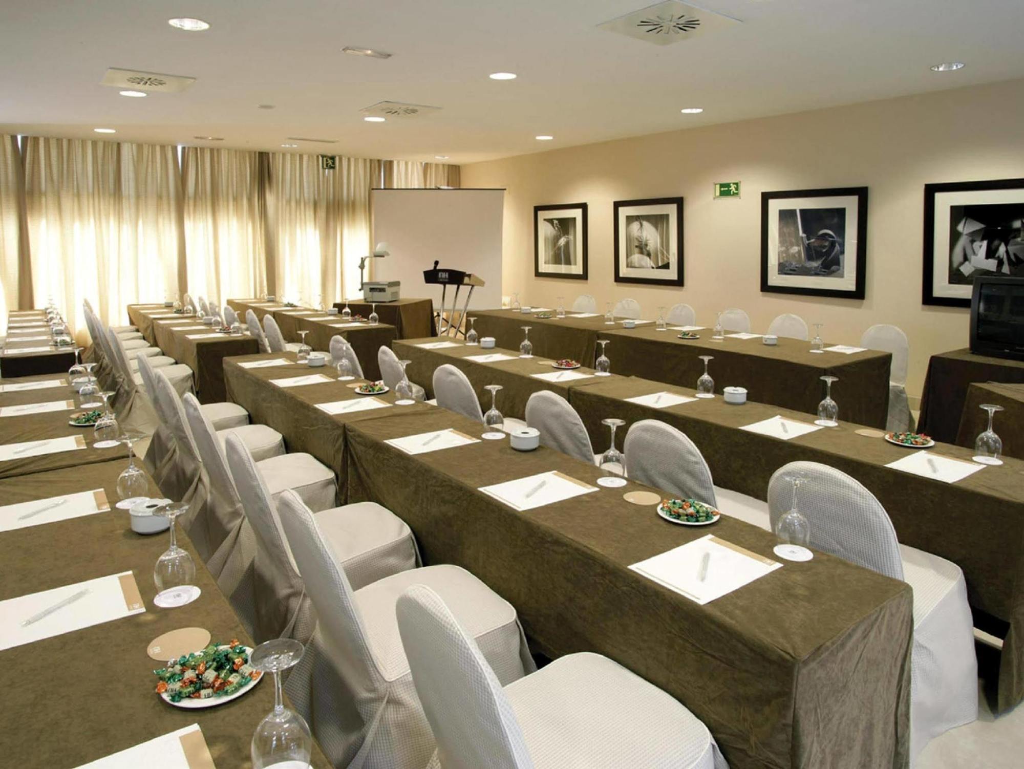 Nh Alcorcon Hotel Kültér fotó