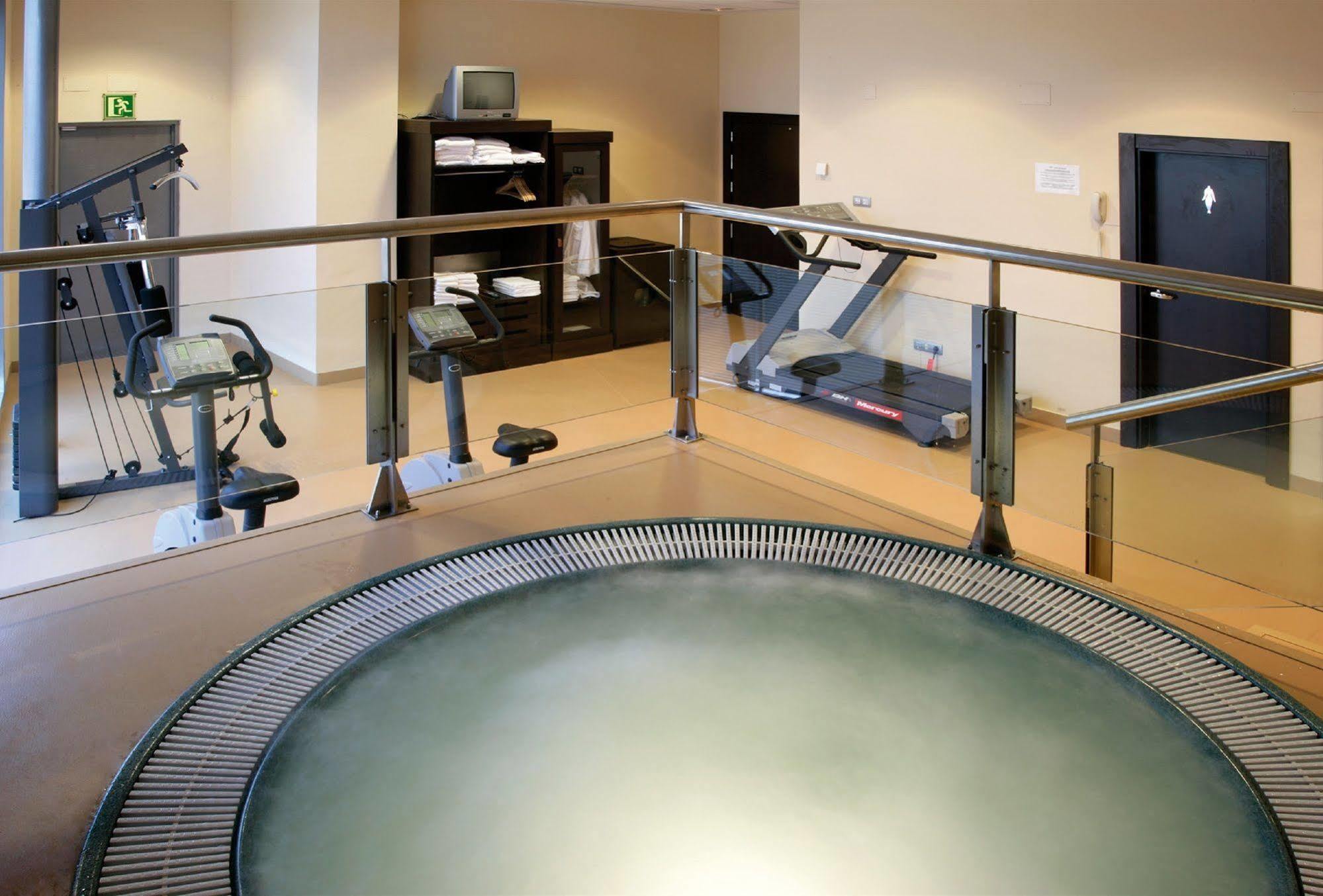 Nh Alcorcon Hotel Kültér fotó